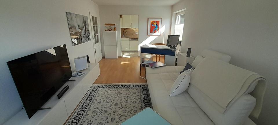 Vollmöblierte schöne 3-Zimmerwohnung mit Ausblick am Tegernseer Bahnhof – Bild 8