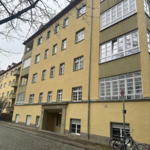 3,5-Zimmer-Wohnung in Tempelhof mit Blick auf Bosepark