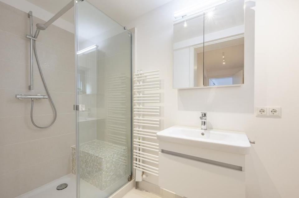 Modernes Familienhaus nahe der Elbe – Ruhiges Wohnen in Rissen – Bild 14