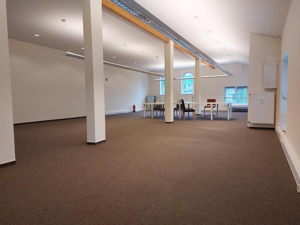 Moderne Bürofläche/ Praxisfläche/ Gewerbefläche/ Ausstellungsfläche – Bild 3