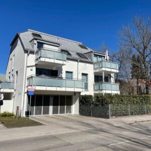 Familienfreundlich wohnen am Feldmochinger See - Stilvolle Erdgeschosswohnung mit Hobbyraum