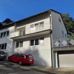 Einfamilienhaus mit Einliegerwohnung