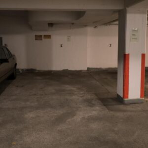 Eis und Schnee sind mir egal! Provisionsfreier TG-Stellplatz im Bremer Zentrum!