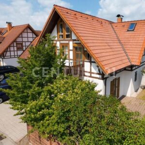 Attraktive Maisonette-Traumwohnung mit Garten in ruhiger Lage zu vermieten