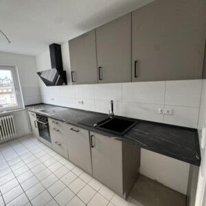 freundliche 3 Zimmer Wohnung