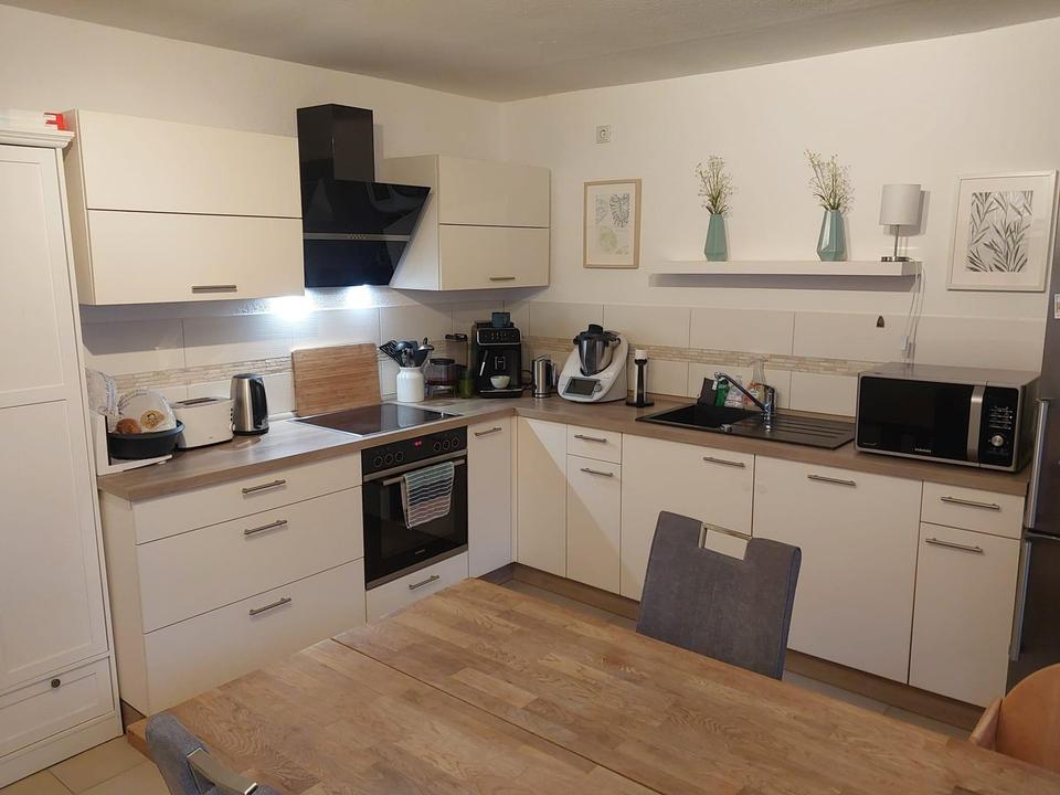 ***MIETE*** Geräumige 3-Zimmer-Wohnung im 1. OG (ohne Balkon, Terrasse optional)