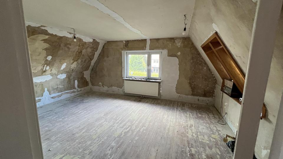 Sanierungsobjekt in Hamburg-Meiendorf - Gestalten Sie ihr Traumhaus für 2 Generationen – Bild 27