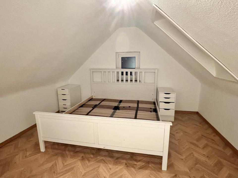 Stilvolle und möblierte 2-Zimmer-Wohnung in Stuttgart-West – Bild 4