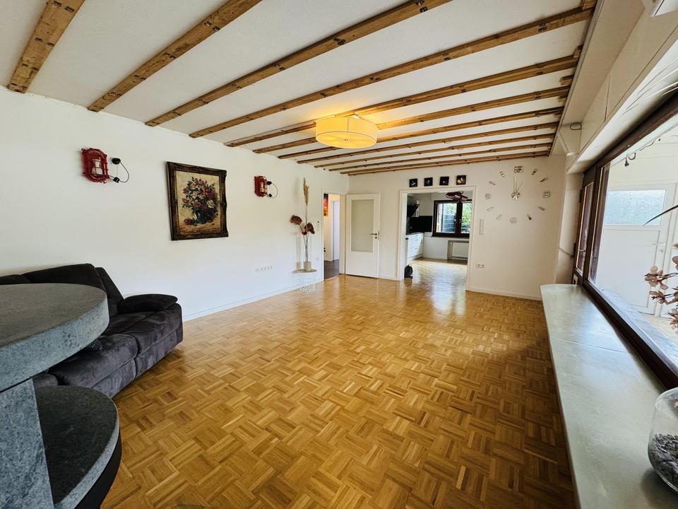 100% bezugsfrei! Mehrgenerationen Haus. Freistehend, Provisionsfrei. EFH mit ELW – Bild 21