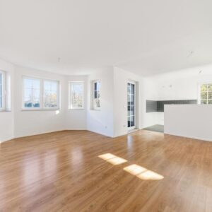 Moderne 3-Zimmer-Maisonette mit eigenem Garten