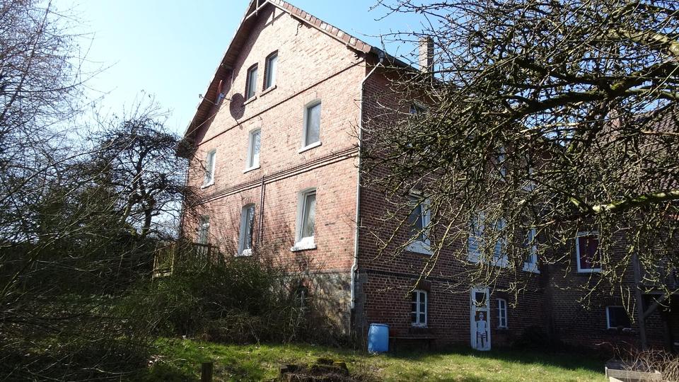 Zwei Häuser zum Preis von Einem, geeignet für Selbstnutzung und Vermietung – Bild 2