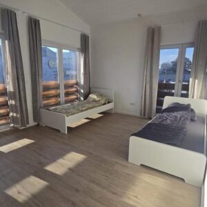 Freistehendes Mehrfamilienhaus mit 6 Wohneinheiten, Monteurunterkunft, Teilvermietung möglich