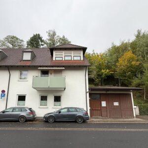 Ebenerdige großzügige Praxisräume inkl. großer Garage und Stellplatz direkt am Georgipark
