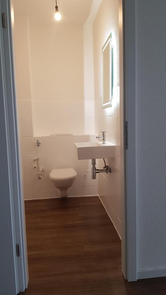 3-Zimmerwohnung am Bodensee mit Küche, Balkonen und Schwimmbad – Bild 9