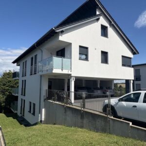 Provisionsfrei! Neuwertiges Mehrfamilienhaus in Idstein