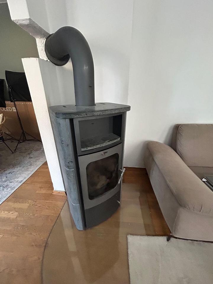 ***Renovierte 2 Zimmer Wohnung in Brake*** – Bild 8