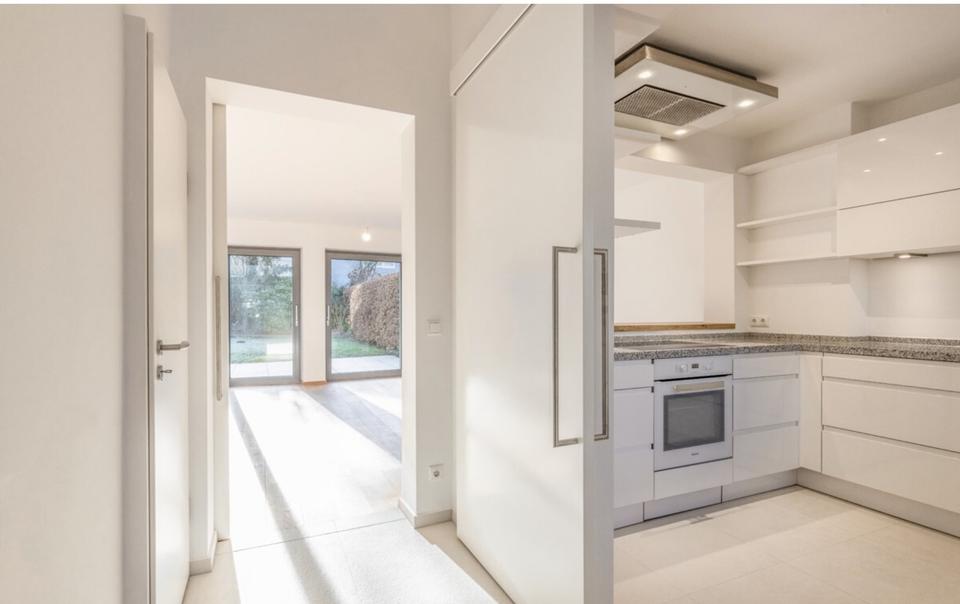 Modernes Familienhaus nahe der Elbe – Ruhiges Wohnen in Rissen – Bild 5