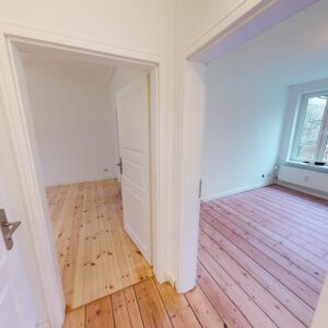 Charmante, frisch renovierte 2,5-Zimmer-Whg. mit Balkon – ruhig gelegen am Rand des Schanzenviertels