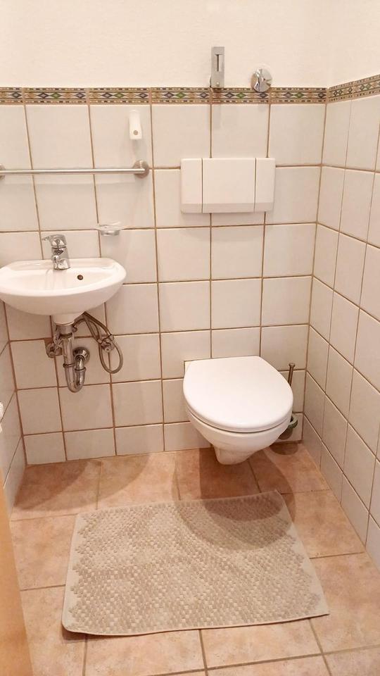 Ruhig gelegene, helle 3-Zimmerwohnung in Augsburg Hochzoll-Süd – Bild 12