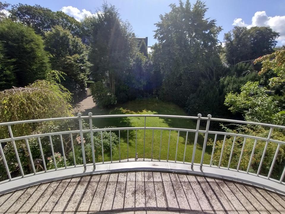 Von Privat: Herrschaftliche Villa am Ende einer elbnahen Sackgasse in Othmarschen – Bild 28