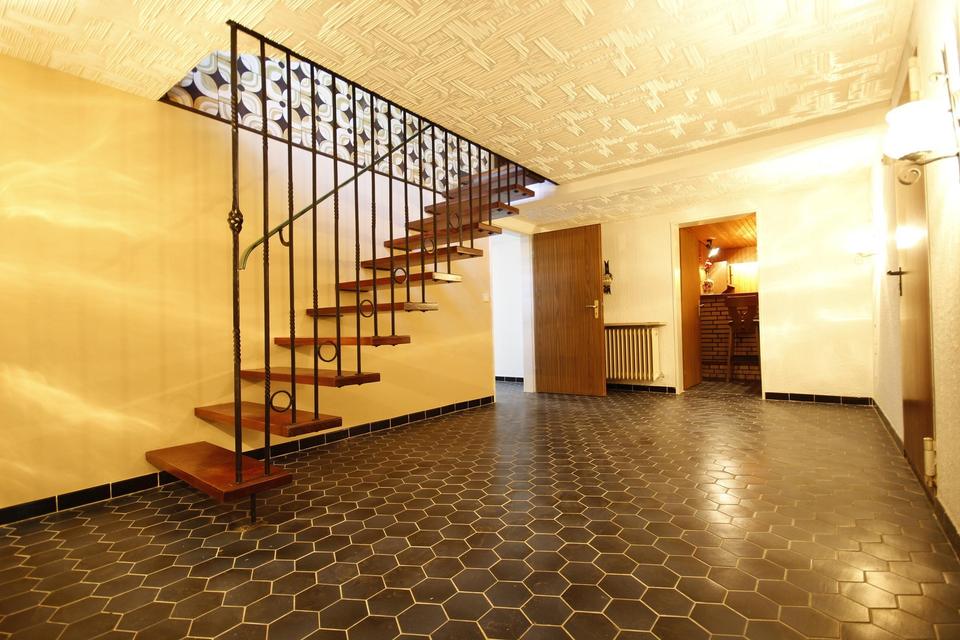 Provisionsfrei: Ostseenahes EFH/ZFH mit 212 m2, 1.347 m2 eigenem Grundstück & 4 Garagen – Bild 28