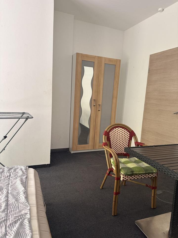 Zimmer in Wohngemeinschaft München Laim, S-Bahn Nähe, eigener Minigarten Süd-West – Bild 4