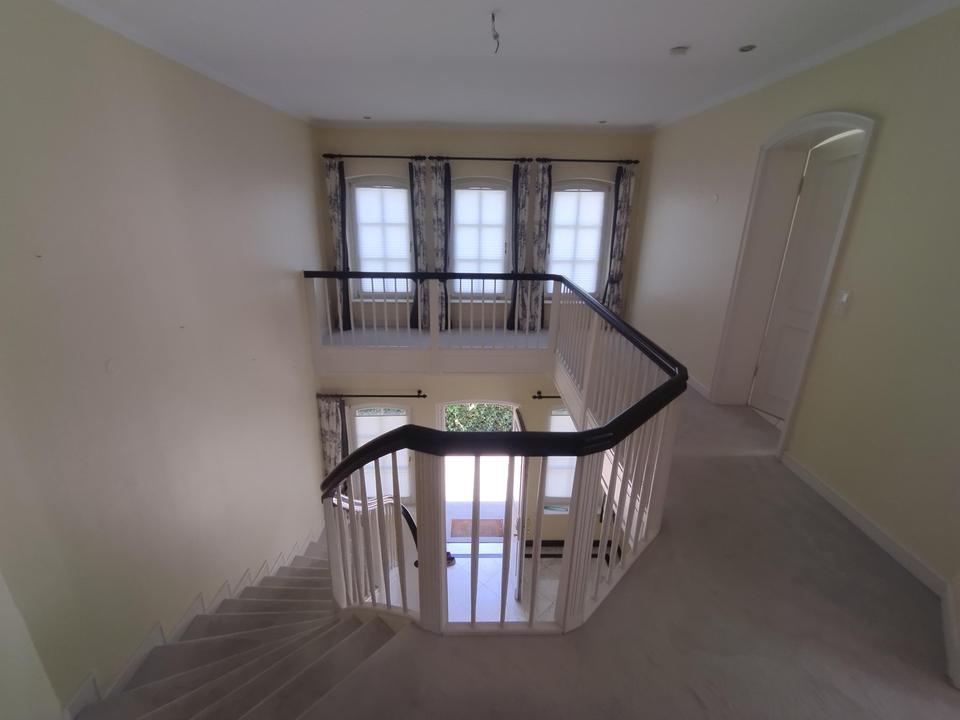 Von Privat: Herrschaftliche Villa am Ende einer elbnahen Sackgasse in Othmarschen – Bild 25