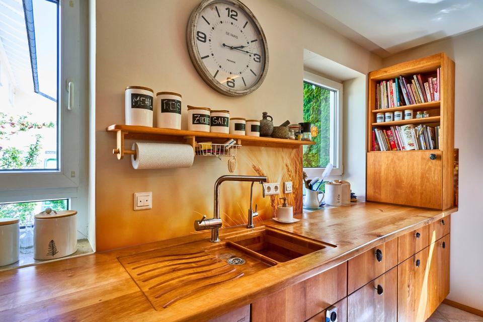 ATTRAKTIVES ANWESEN MIT WOHN- UND GEWERBEEINHEITEN IN LAUINGEN – Bild 25