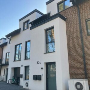 Großzügig wohnen im Grünen. Ideal für Familien die sicher in das eigene Heim investieren möchten