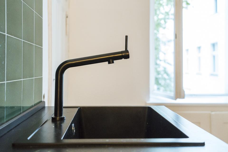 Provisionsfrei: sanierte Altbauwohnung mit moderner Ausstattung – Bild 11