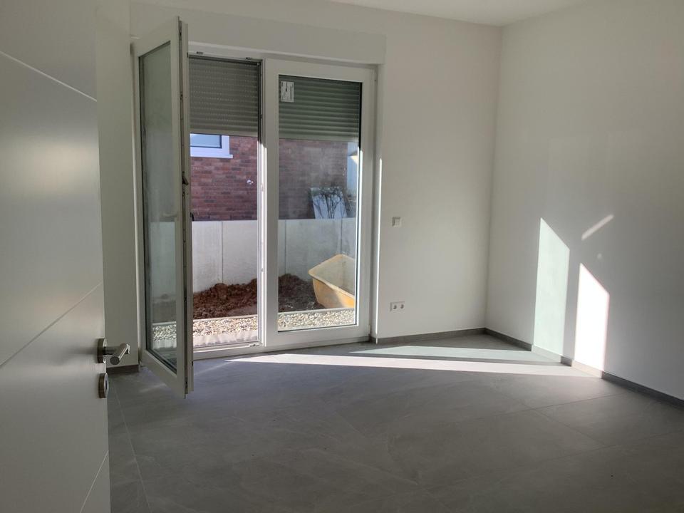 Neubau Bungalow mit Doppelgarage im Neubaugebiet Marien Höhe – Bild 12