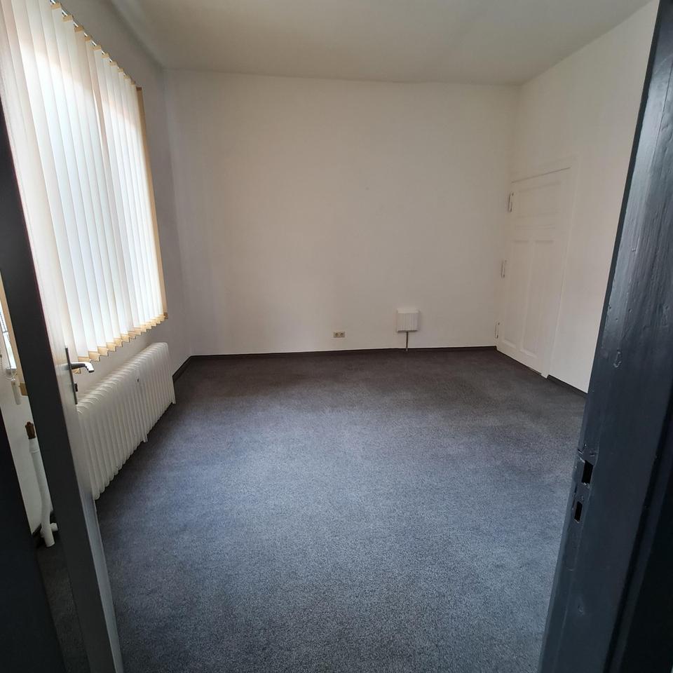 Büro ebenerdig, ruhig, Option auf 2 Pkw - Stellplätze – Bild 8