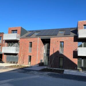 Helle, moderne 3 Zimmer Wohnung im 1. OG mit Balkon (Glasfaser, Wallbox, Wärmepumpe) im Rosendorf