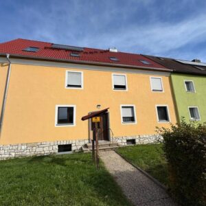 Sonnige 2-Zimmer-Wohnung in ruhiger Lage – frisch renoviert & sofort bezugsfrei