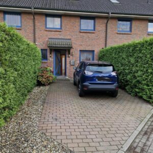 PREISREDUZIERUNG!! Großzügiges Reihenhaus in familienfreundlicher Sackgassenlage zu verkaufen