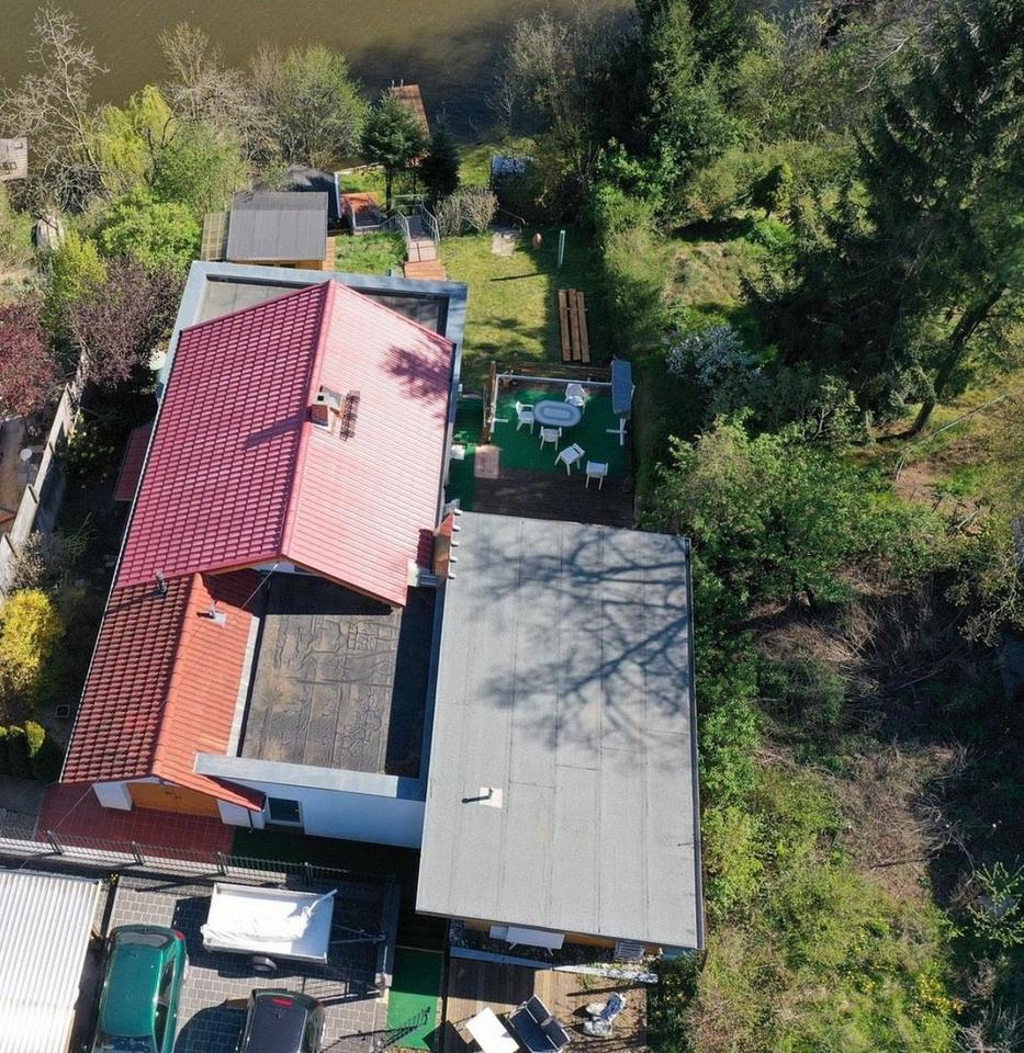 Wohnen am Wasser – Einfamilienhaus mit direktem Seezugang – Bild 2