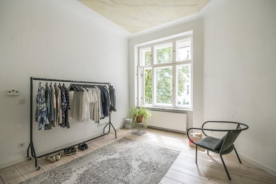 Provisionsfrei: sanierte Altbauwohnung mit moderner Ausstattung – Bild 3