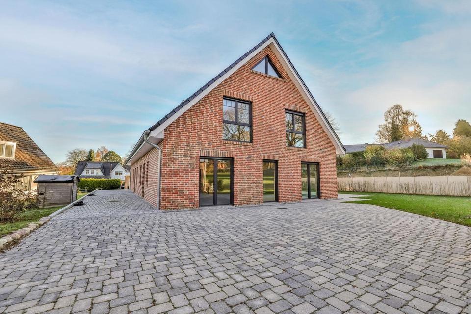 Neubau-Doppelhäuser in Scharbeutz-Klingberg – Traumlage am See, nur wenige Minuten zur Ostsee! – Bild 3