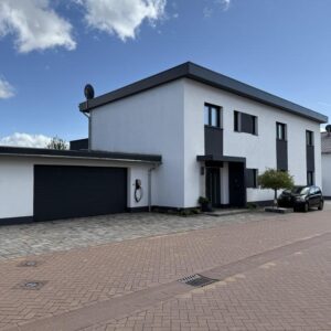 Architektenhaus A+ in Roxheim | PV-Anlage, Wärmepumpe & 2 Wohneinheiten | Provisionsfrei