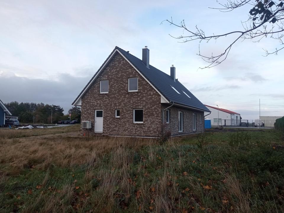 Doppelhaushälfte in Averlak schlüsselfertig zu verkaufen – Bild 5