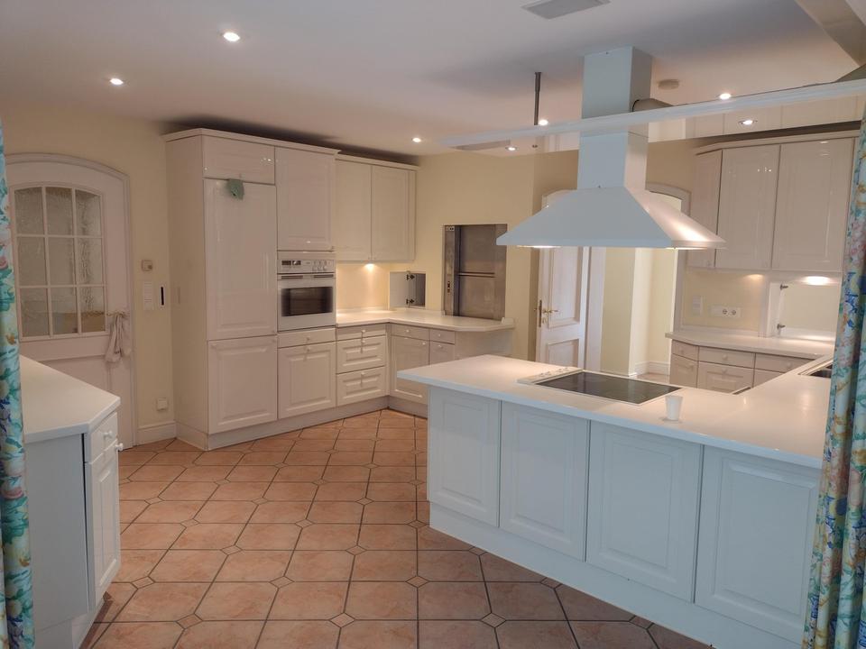 Von Privat: Herrschaftliche Villa am Ende einer elbnahen Sackgasse in Othmarschen – Bild 16