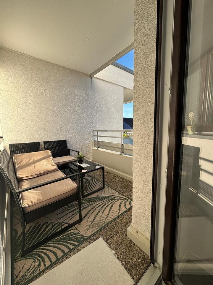 "Luxus trifft Design - kernsanierte 2,5 -Zimmer-Wohnung mit Vollausstattung" – Bild 6