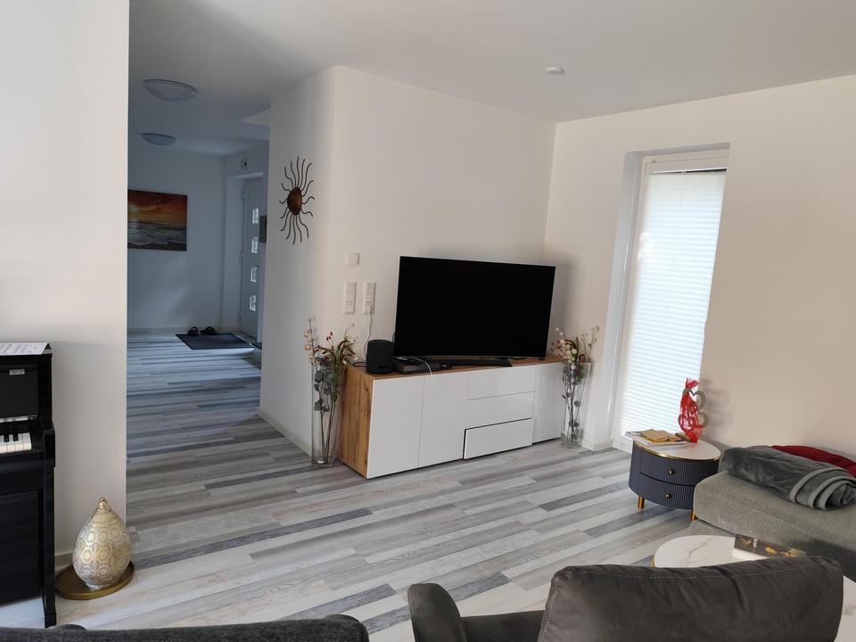 sehr gepflegte Doppelhaushälfte , 5 Jahre jung , von privat – Bild 9