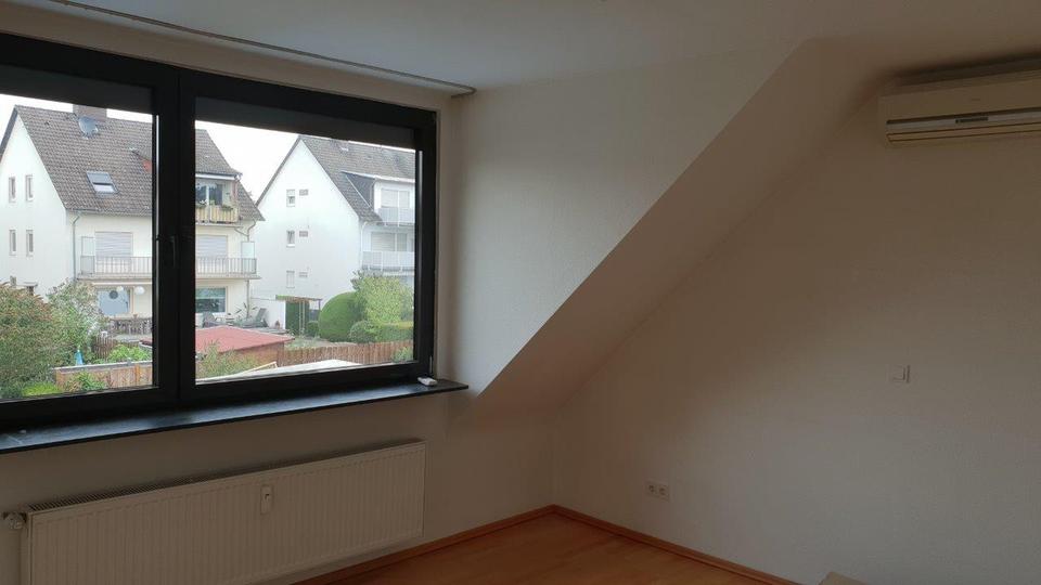Ruhige 4-Zimmer-Maisonette Whg in 2-Fam. Haus, Dreieich-Sprendlingen, Balkon, Klima – Bild 7