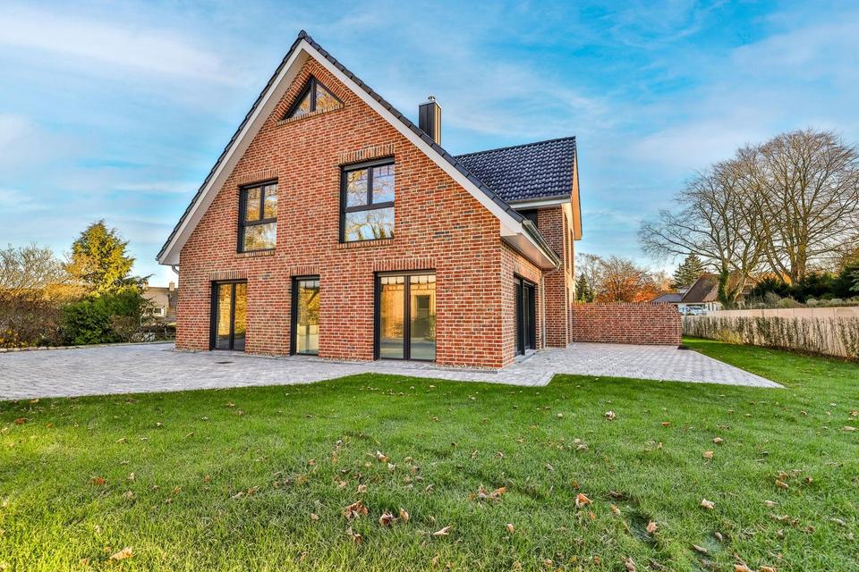 Neubau-Doppelhäuser in Scharbeutz-Klingberg – Traumlage am See, nur wenige Minuten zur Ostsee! – Bild 7