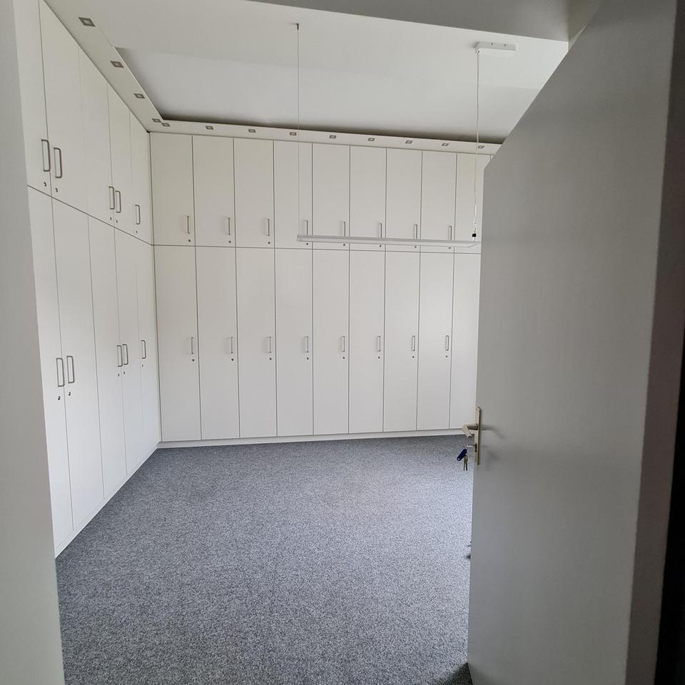 Büro ebenerdig, ruhig, Option auf 2 Pkw - Stellplätze – Bild 24
