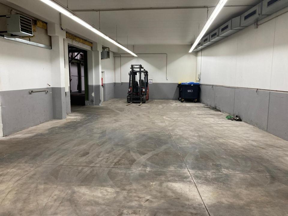 Produktionshalle, Lagerhalle, Werkstatt, Halle mit Büro in Siegen-Eiserfeld – Bild 11