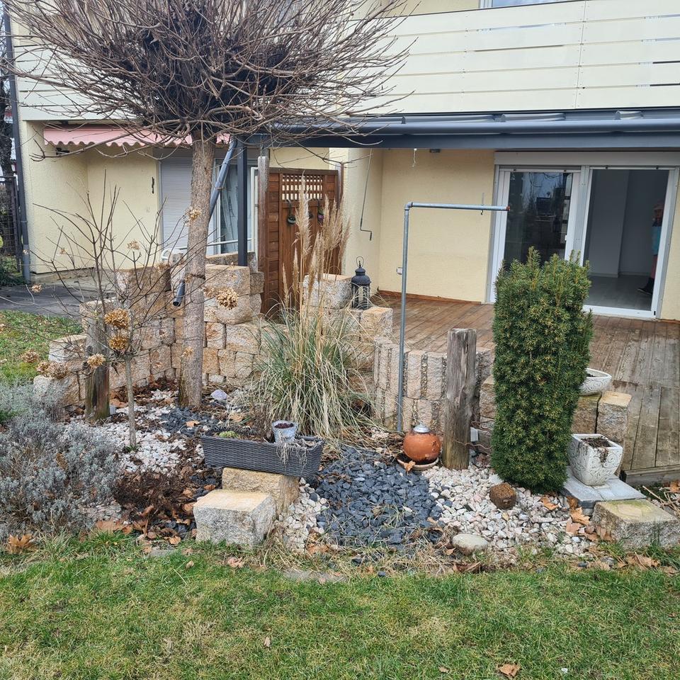 ****Provisionsfrei***Saniert* RMH in Pfullingen, Garten,Terrasse, Balkon, Garage – Bild 3