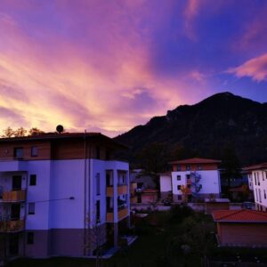 Moderne und lichtdurchflutete 3-Zimmer Wohnung mit traumhaftem Bergblick im 2.OG - Provisionsfrei !