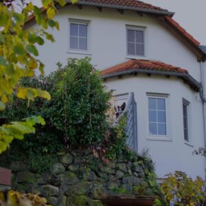 Doppelhaushälfte mit Garten in ruhiger Lage in Hammersbach Ortsteil Langen-Bergheim